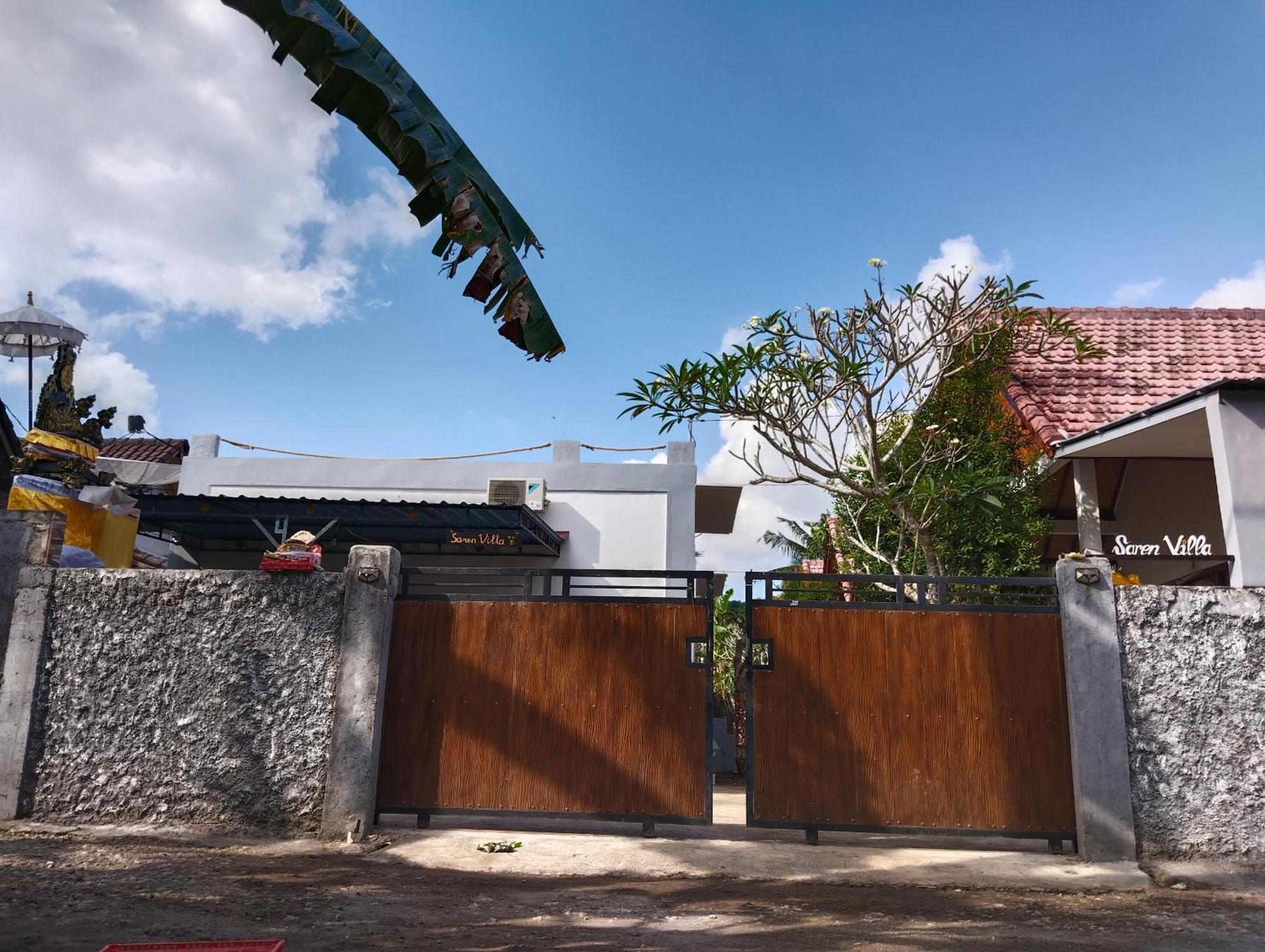 Saren Villa Ped Exterior photo