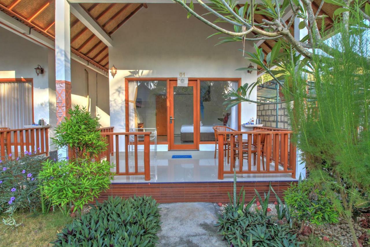 Saren Villa Ped Exterior photo